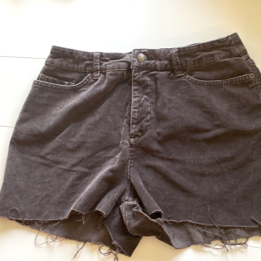 Brown thin corderoy shorts